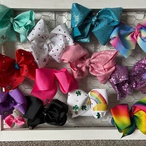 JoJo Siwa Bows